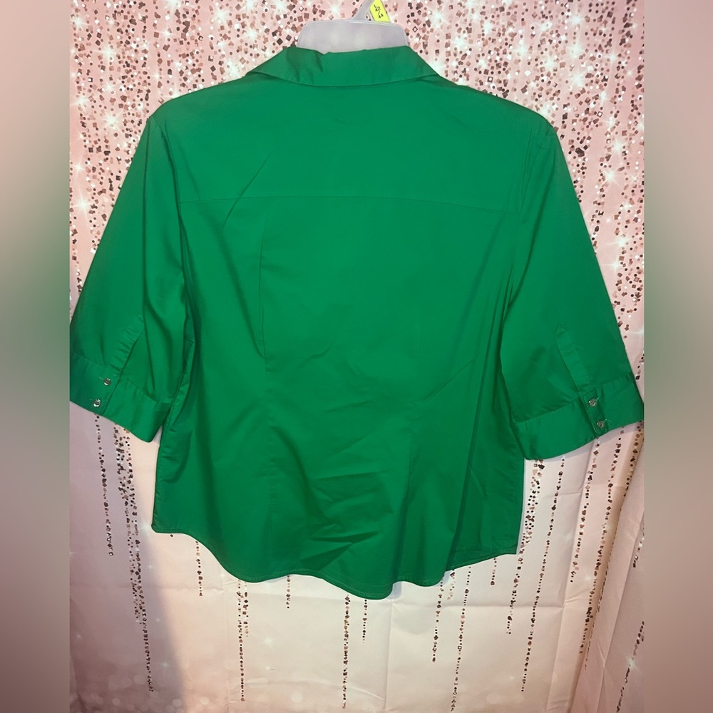 New York & Company - 7th Avenue Design Studio Half Sleeved V-Neck Button Down - Picture 2 of 8